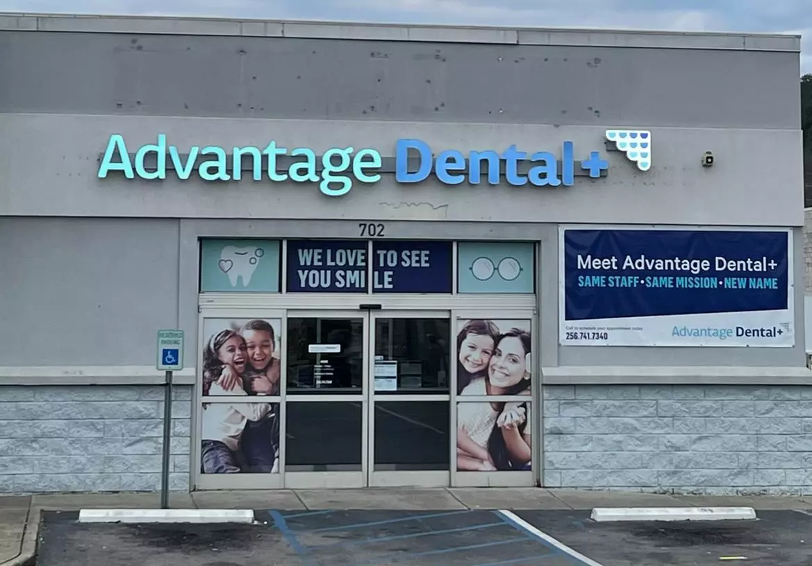 Advantage Dental+ Anniston storefront
